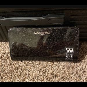 Karl Lagerfeld Continental Wallet